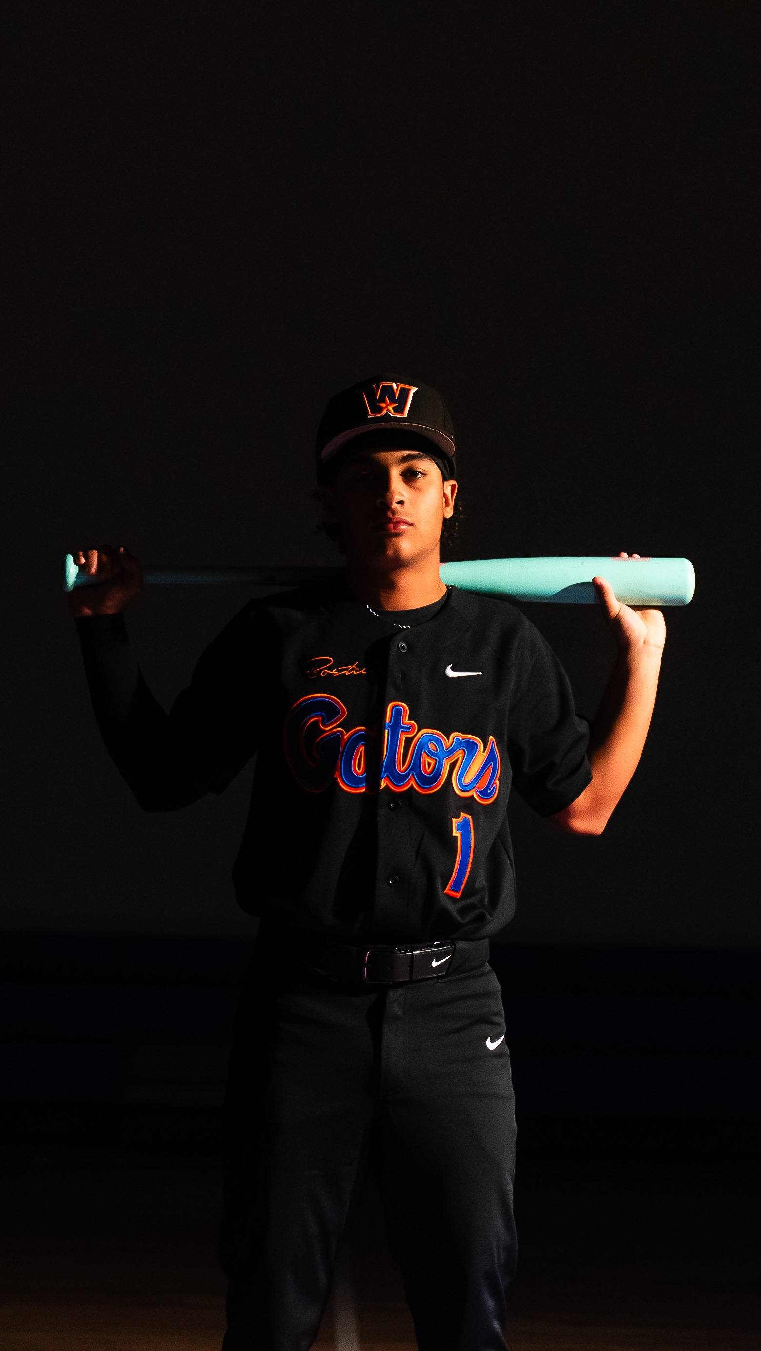 Gators 01 Teal Bat